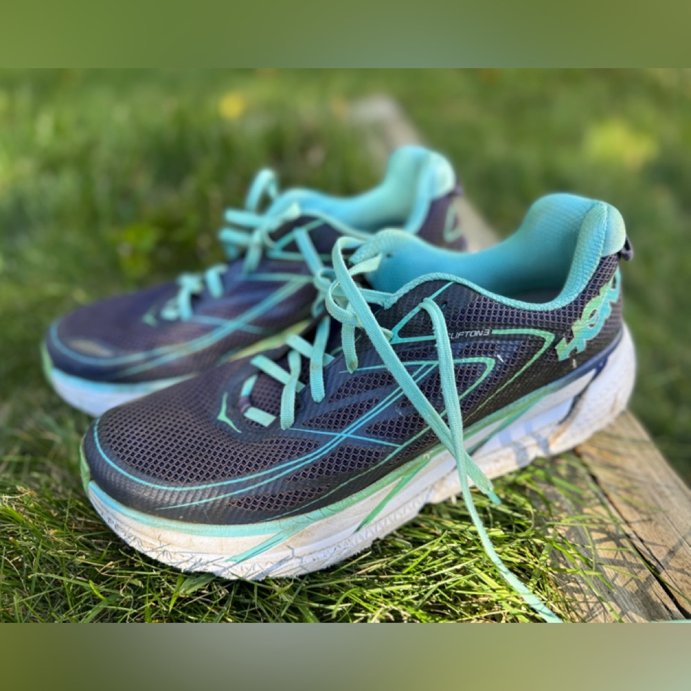 Hoka Women's Clifton 3, size 10.5 med.